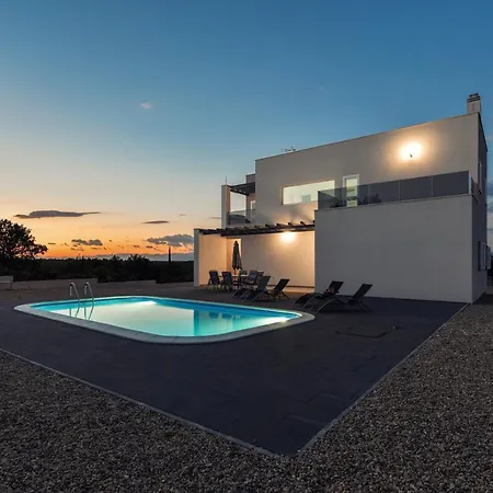 Villa Hedonist