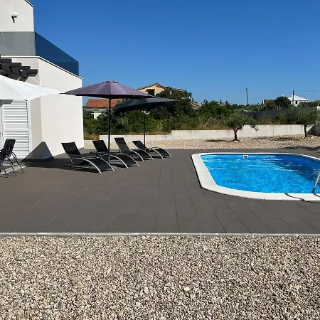 Villa Hedonist