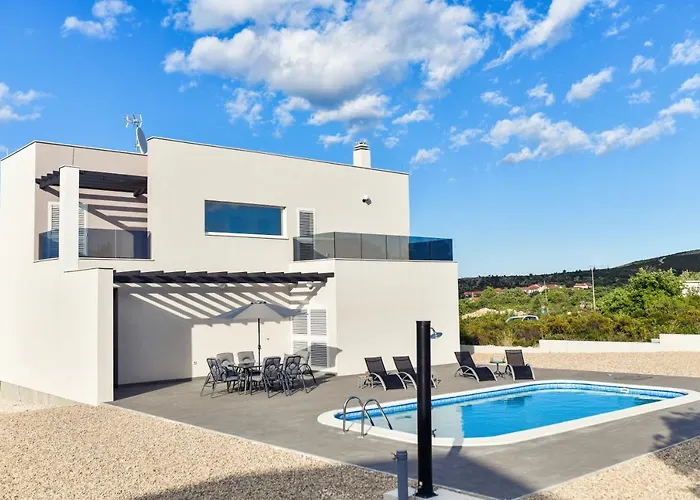 Villa Hedonist *