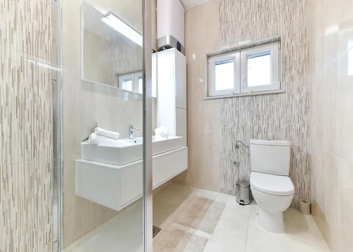 Hedonist Villa
