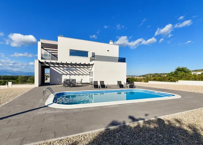 Villa Hedonist *