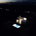 Hedonist Villa *